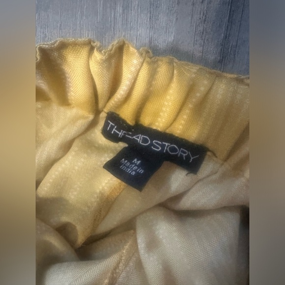 Thread Story Yellow Open Back jumpsuit size medium - Picture 4 of 6